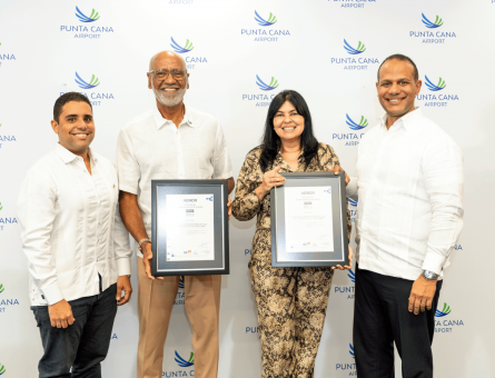 El Aeropuerto de Punta Cana (PUJ) renueva su sello de excelencia global y consolida su liderazgo en sostenibilidad y calidad con la recertificaci&oacute;n de las normas internacionales ISO 9001:2015 e ISO 14001:2015