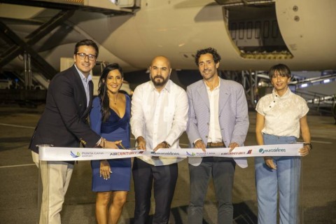 Air Century y Euroairlines inauguran nueva ruta París CDG-Punta Cana